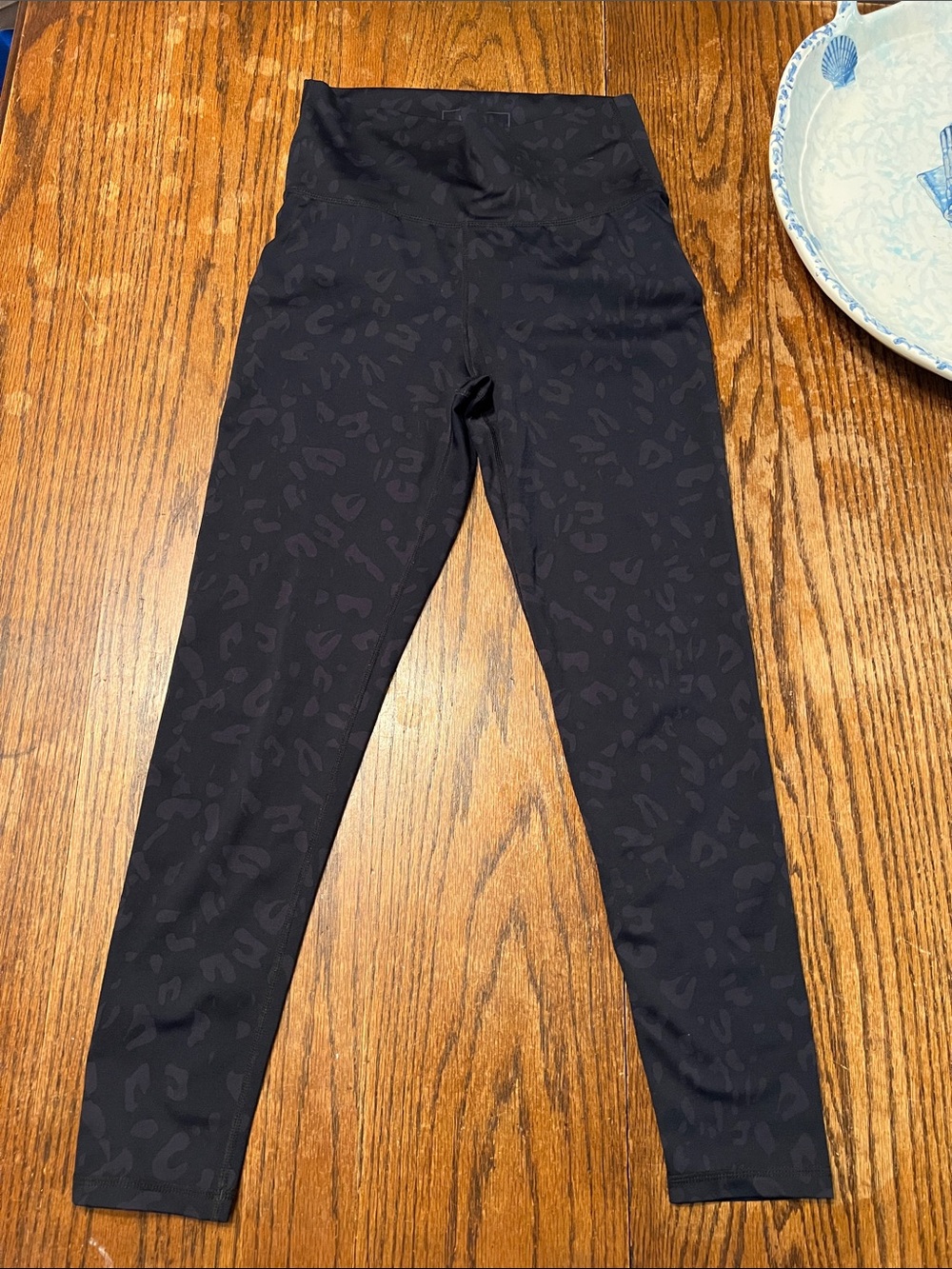 ECHT Black Scrunch Leopard High-Rise Leggings